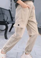 Cord Jogginghose Hose beige Gr. 134/140 NEU Niedersachsen - Vechelde Vorschau