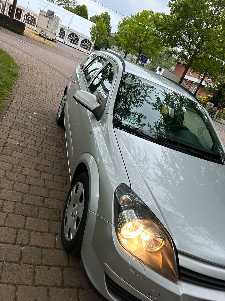 Opel Astra h 1.7 Neuem tüv vor Verkauf bis 2026 in Dreierwalde