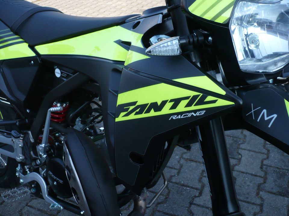 Fantic XM 50 Performance Supermoto no Beta Sherco in Friedberg