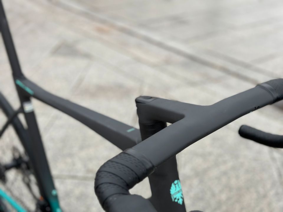 Bianchi Specialissima RC RH 59 Best Price bis 30.05. in Kaarst