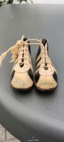 Fußballschuhe mit Autogrammen DFB WM 1962 Chile Niedersachsen - Wolfsburg Vorschau