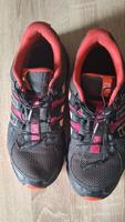 Salomon Turnschuhe Gr. 40 Thüringen - Tambach-Dietharz Vorschau