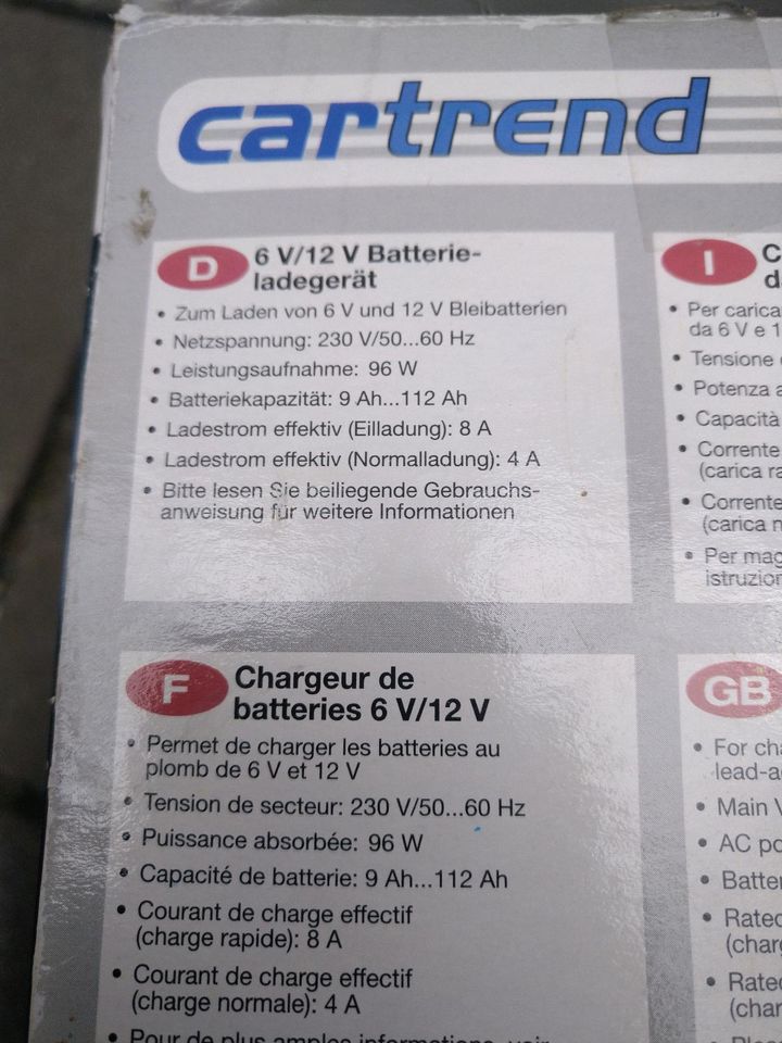 Cartrend 8U Auto Autobatterie Bleiakku Ladegerät 6V/12V 4A/8A in Wetzlar