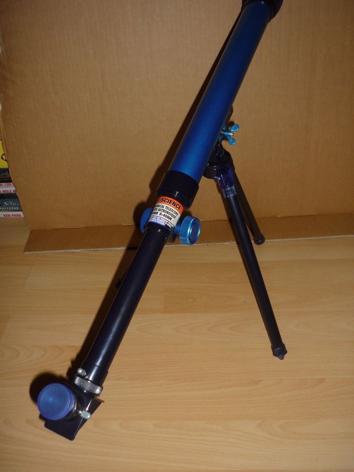 Spielzeug Teleskop / Fernglas / Telescience / mit Ständer in Schweinfurt