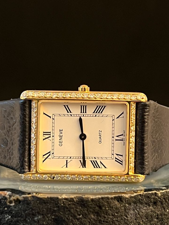 GENEVE TANK VINTAGE DAMEN DIAMANT UHR 0,70 CT 18K 750 GOLD FJV in Essen