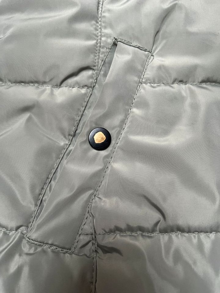 Winterjacke für Kinder/Erwachsene (Größe XS) in Bremerhaven