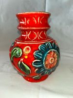 Rote Vase Blumen / Vintage - Retro - MidCentury 60er / 70er Bayern - Hirschaid Vorschau