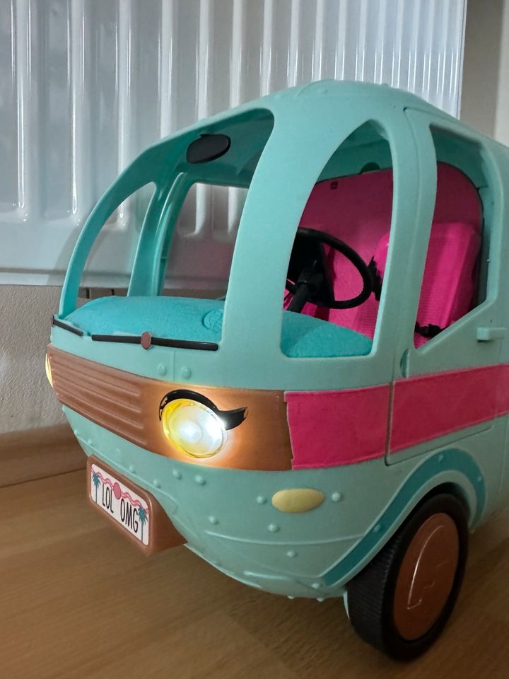 Wohnwagen LoL Surprise Kinderspielzeug in Mülheim-Kärlich