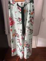 Stoffhose mit Blumenhose Gr.36 Baden-Württemberg - Filderstadt Vorschau