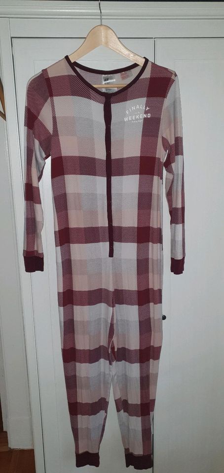 H&M Schlafanzug Einteiler Jumpsuit Gr. 146 152 158 in Berlin - Spandau |  eBay Kleinanzeigen ist jetzt Kleinanzeigen