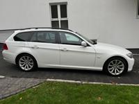 BMW 330 Xd touring Panorama Navi M-Paket XENON Baden-Württemberg - Albstadt Vorschau