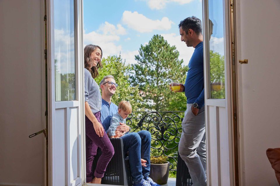 Nahe Frankfurt International School: Schöne 4-Zimmer-Wohnung mit Balkon Oberursel in Oberursel (Taunus)