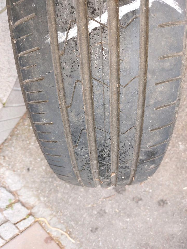 215/55 R 16 Nissan,4 Sommerreifen auf Alufelge, 215/65R16,Kfz in Bad Aibling