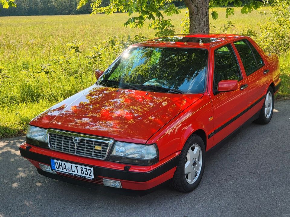 Lancia Thema 8.32 Rosso Corsa in Osterode am Harz