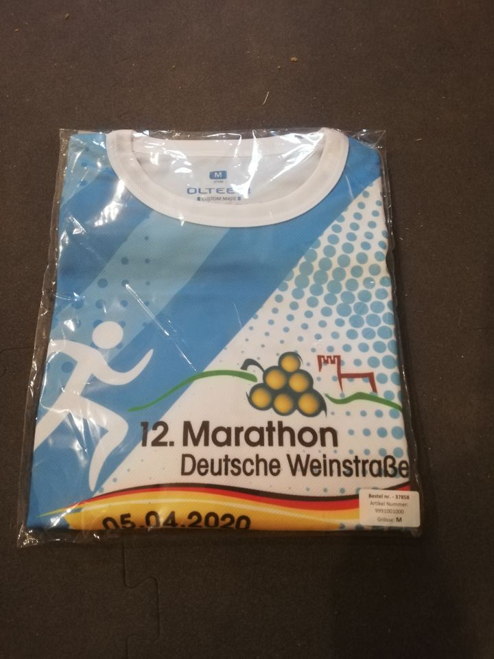 Sportoberteil Atmungsaktiv Marathon Deutsche Weinstraße in Köln