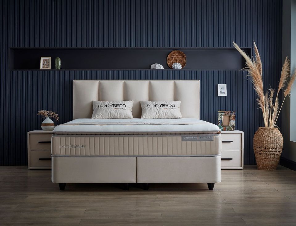 Boxspringbett "Birdy" Creme inkl. Topper, Matratze, Stauraum in Großheubach