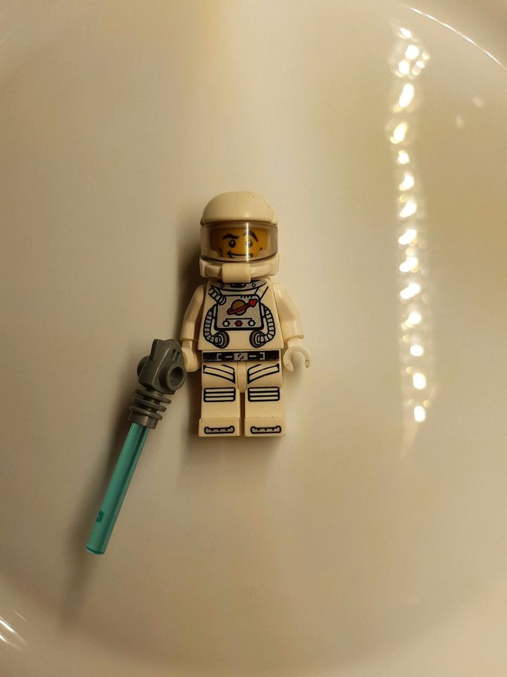 Lego Spaceman, Serie 1 in Aachen