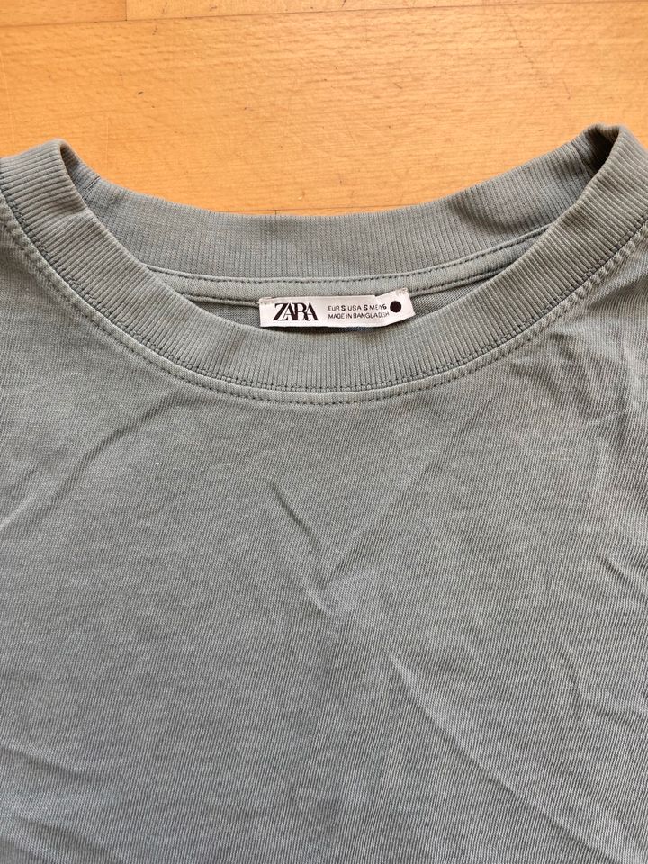 Graues ZARA T-Shirt in Damen Grösse S in München