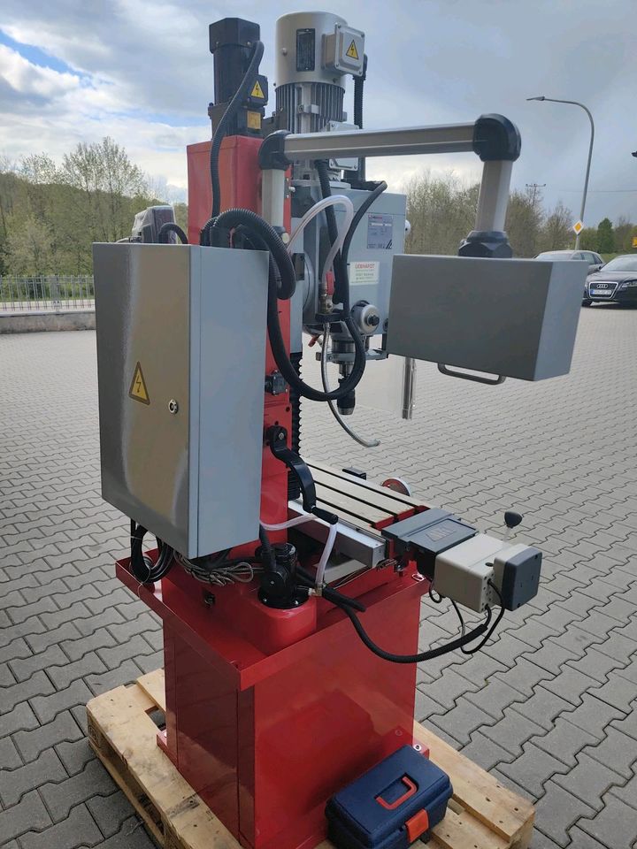 Fräsmaschine Bohr- Fräsmaschine Holzmann ZX7045PRO Digitalanzeige Aktion in Nabburg