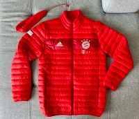 FC Bayern München Adidas Jacke (wie MATCHWORN) rot Größe S - NEU! Bad Godesberg - Mehlem Vorschau