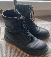 ⭐ klassische Dr. Martens Stiefel in Größe 38 München - Pasing-Obermenzing Vorschau