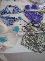 Bikinis 10 x komplette Sets, Einzelteile und Badeanzüge Saarland - Friedrichsthal Vorschau