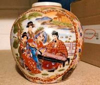 Kleine chinesische Vase handbemalt Brandenburg - Mixdorf Vorschau