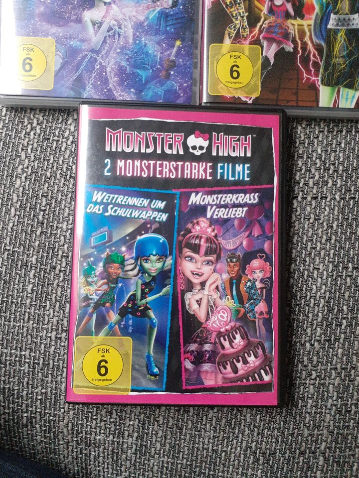 3 DVDs Monster High in Hatzfeld (Eder)