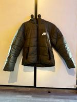 Nike Therma-Fit Winterjacke Hessen - Hessisch Lichtenau Vorschau