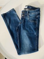 S. Oliver Jeans Gr. 36 Länge 32 Top erhalten Rheinland-Pfalz - Carlsberg Vorschau