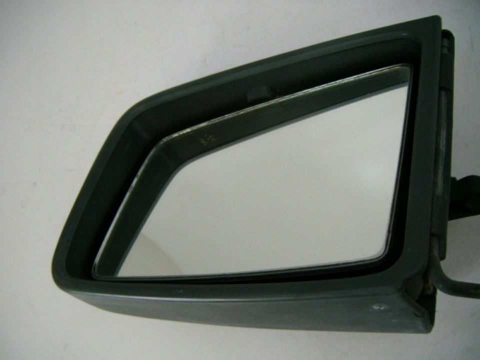 Opel Kadett E Außenspiegel links Gehäuse + Spiegelglas in Welver