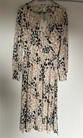Neu H&M x Richard Allan Kleid Wickelkleid Maxikleid Midikleid S Nordrhein-Westfalen - Geldern Vorschau