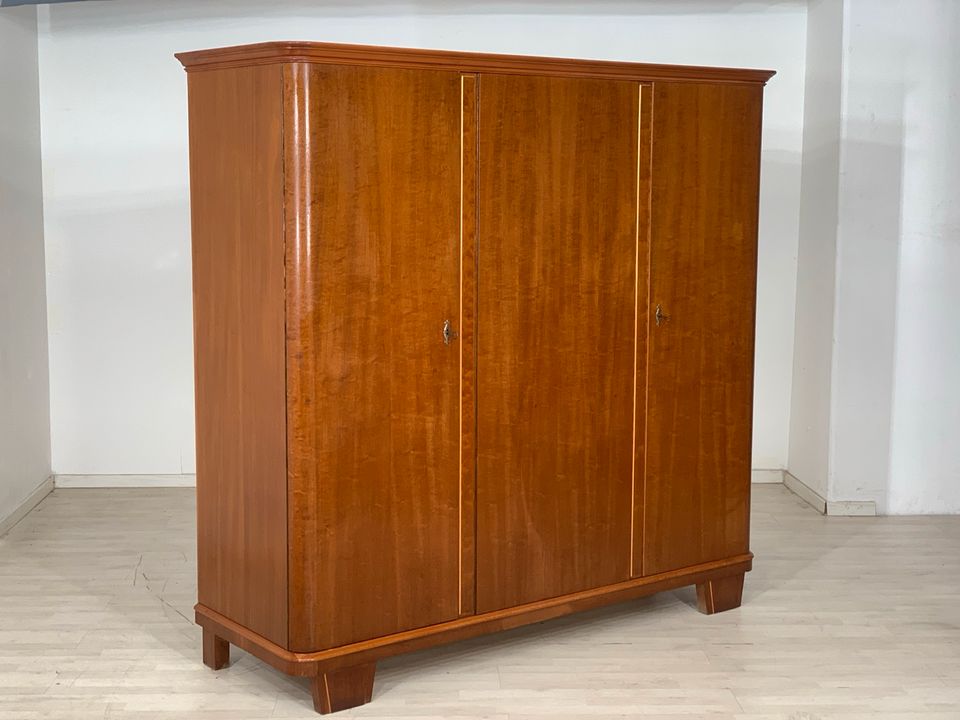 MID CENTURY KLEIDERSCHRANK SCHRANK WARDROBE VINTAGE in Berlin