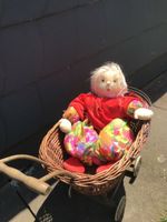 Eine handgemachte Puppe und ein älterer Puppenjunge Hannover - Döhren-Wülfel Vorschau