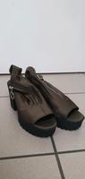 Khaki Pumps mit Plateau Hessen - Hanau Vorschau