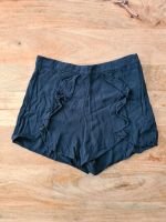 ❗️dunkelblaue elegante Shorts - kurze Hose - Gr. 36 - Rüschen ❗️ Güstrow - Landkreis - Bützow Vorschau