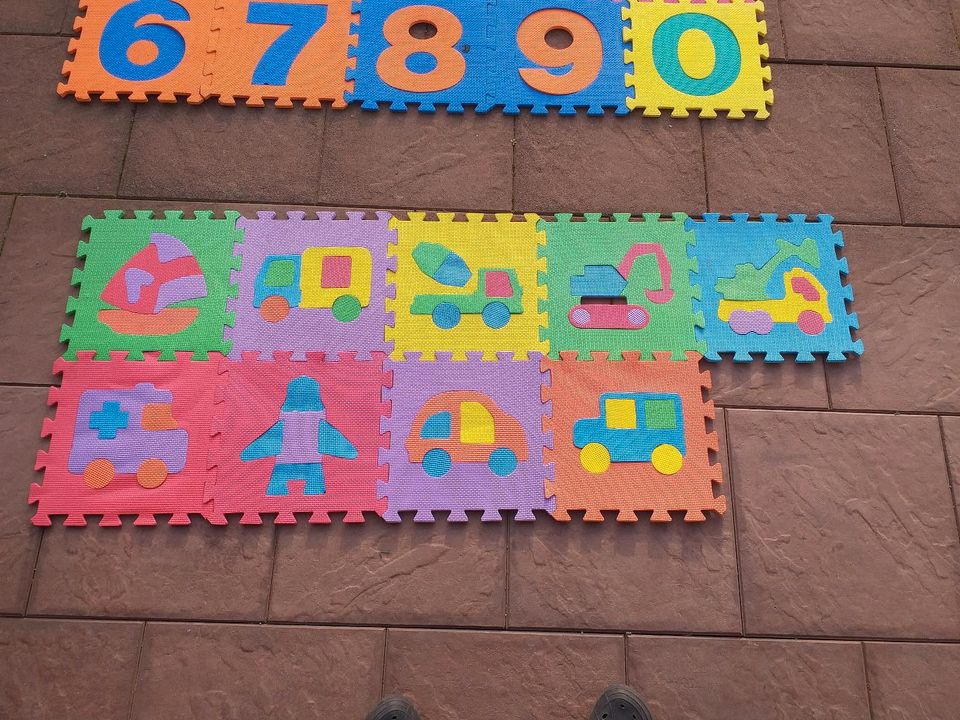 Schaumstoffpuzzle/Puzzlematten 1-9+9 Fahrzeuge in Aschaffenburg