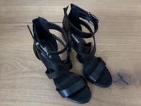 Sexy High Heels in schwarz mit Fesselband (Größe 39) Sachsen-Anhalt - Quedlinburg Vorschau