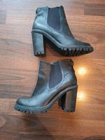 S'Oliver Damen Stiefel Gr.38  schwarz NEU mit Etikett NP 69.95€ Bayern - Pleystein Vorschau