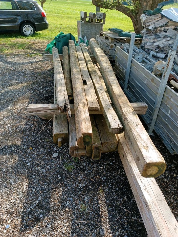 Altholz / Holzbalken in Taufkirchen Vils