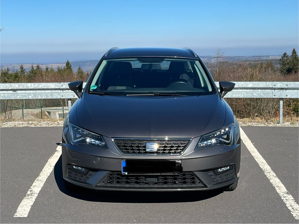 SEAT Leon ST 1.6 TDI - Zahnriemen/Wasserpumpe/Inspektion neu! in Wollbach b Bad Neustadt a d Saale