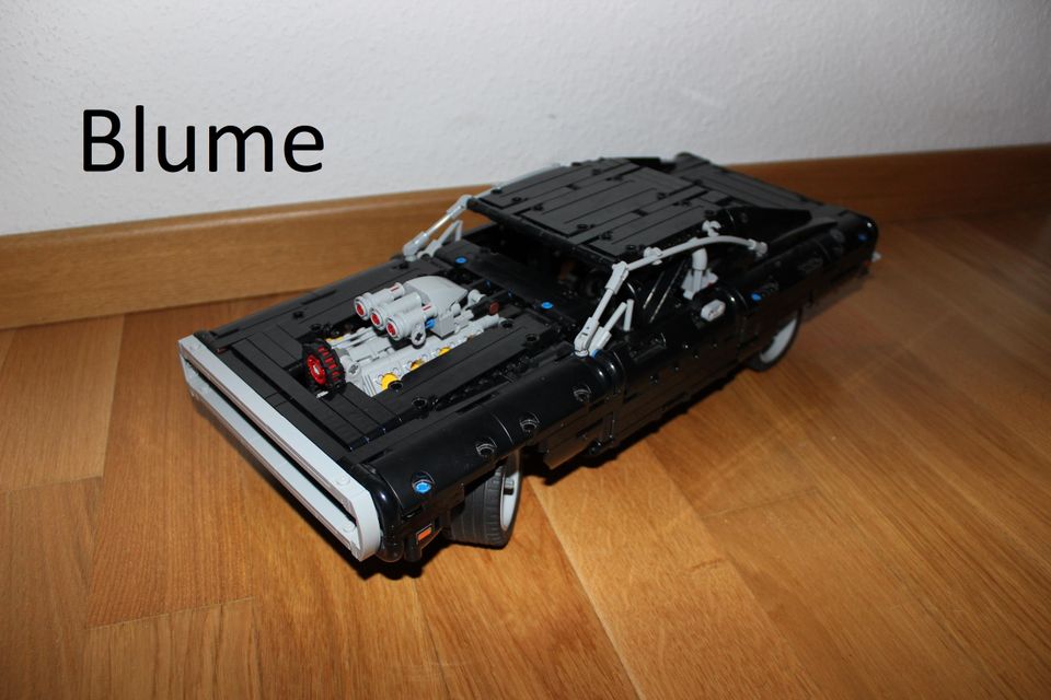 LEGO Technic 42111 Dom's Dodge Charger Fast & Furious in Stuttgart