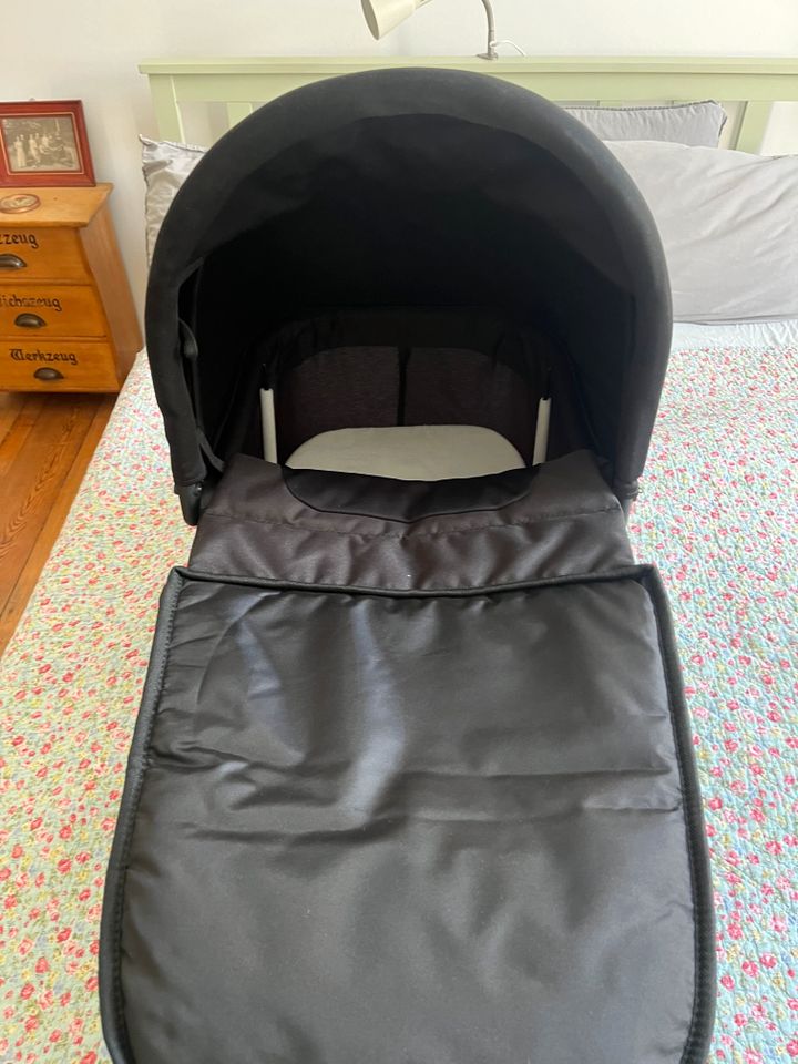 Babyjogger City Bassinet Carrycot in Berlin