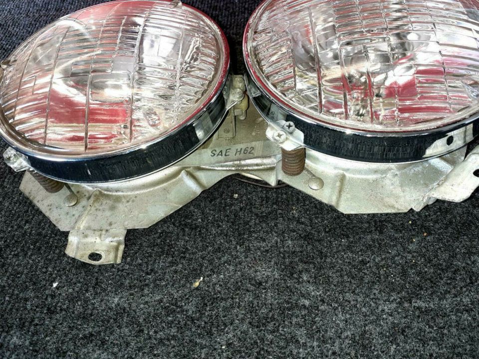 Doppelscheinwerfer sealed beam Mercedes Benz 108 109 111 in Winnenden