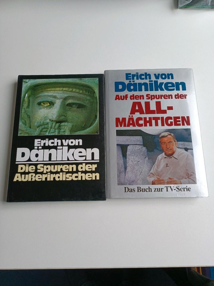 Erich von Däniken, Allmächtiger und Spuren d. Außerirdischen in Falkensee