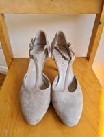Stegpumps, Riemchenpumps, Mary Janes Rose, retro, Plateau Düsseldorf - Ludenberg Vorschau