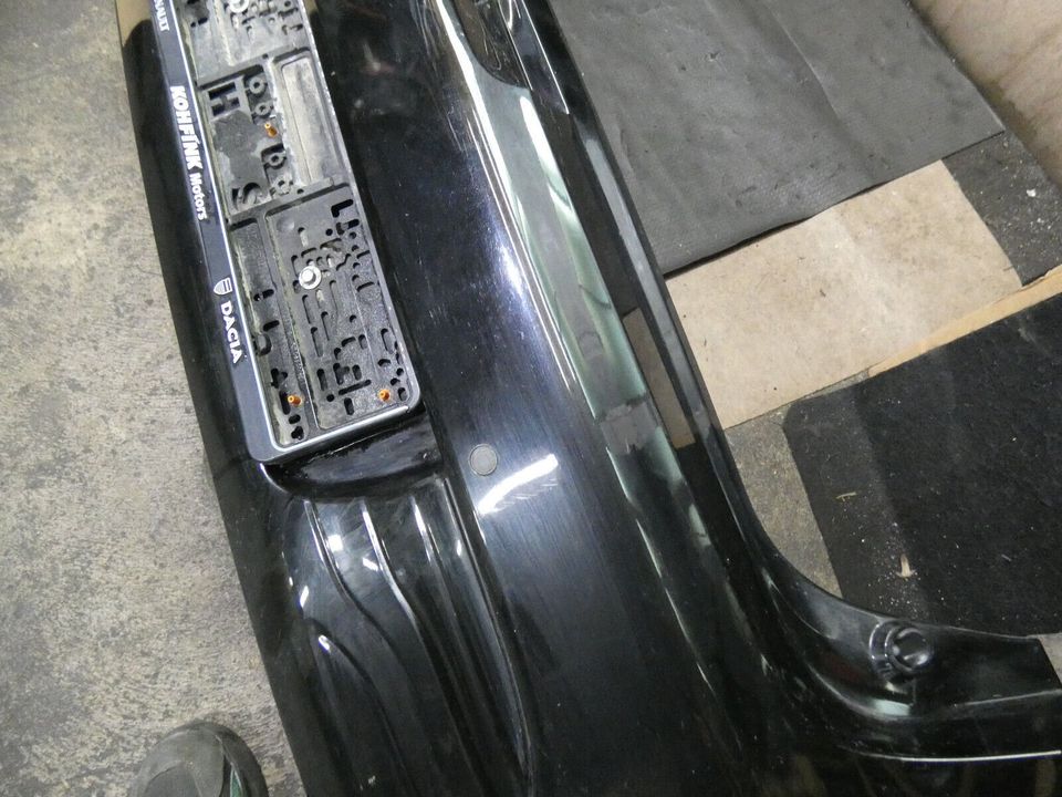 Renault Clio IV 4 Stoßstange Hinten Schwarz TEGNE Bj.2014 in Massenbachhausen