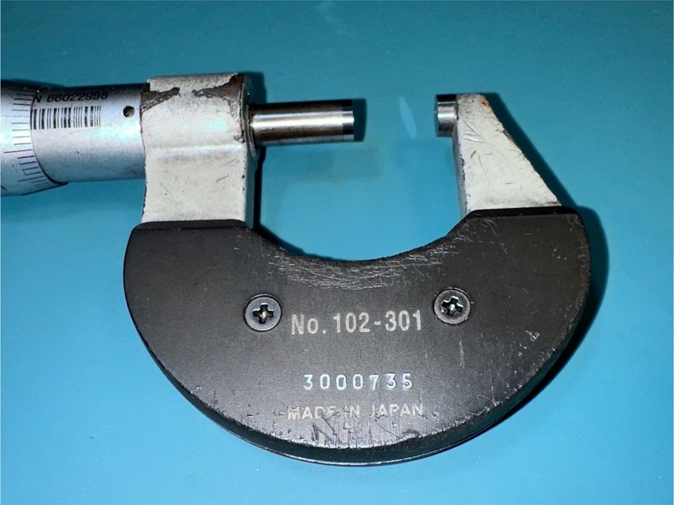 Mitutoyo 0-25 mm Bügel-Meßschraube Außen-Mikrometer Meßmittel in Remscheid