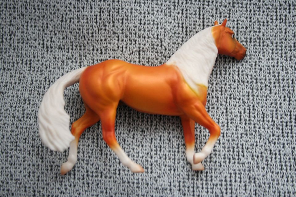 Breyer Modellpferd Quarter Horse Stablemate in Berlin
