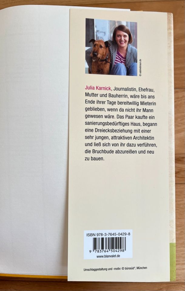 Buch “Ich glaube, der Fliesenleger ist tot!“; Julia Karnick in Falkensee